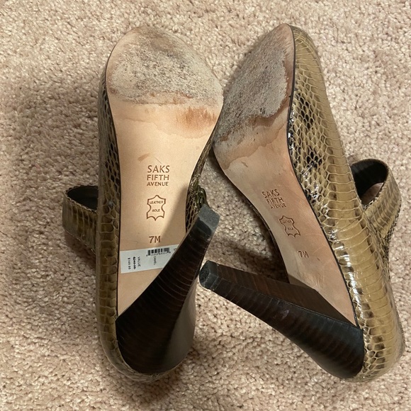 Snakeskin Saks Fifth Avenue Pumps - Picture 3 of 3